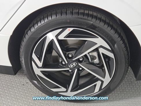 Used 2026 Hyundai Sonata SEL FWD image 10