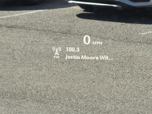 Used 2023 Cadillac XT5 Premium Luxury w/ Technology Package image 9