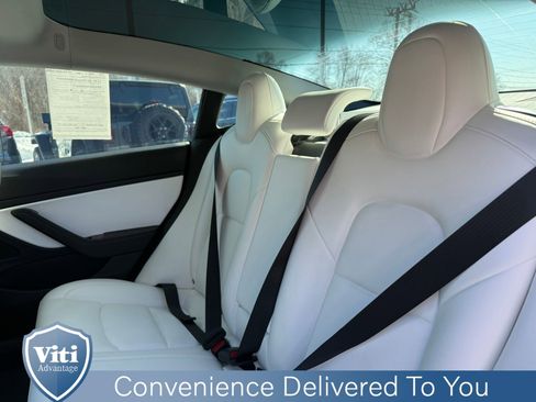 Used 2020 Tesla Model 3 Long Range image 22