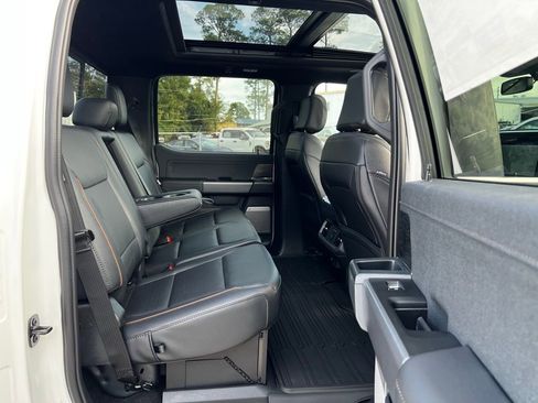 New 2025 Ford F150 Lariat w/ Equipment Group 502A High image 18