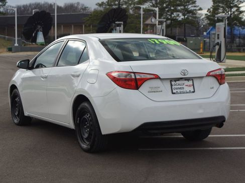 Used 2016 Toyota Corolla CE image 10