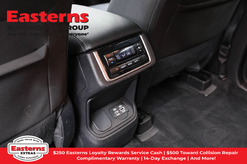 Used 2023 Subaru Ascent Premium w/ Convenience Package AWD/4WD image 23