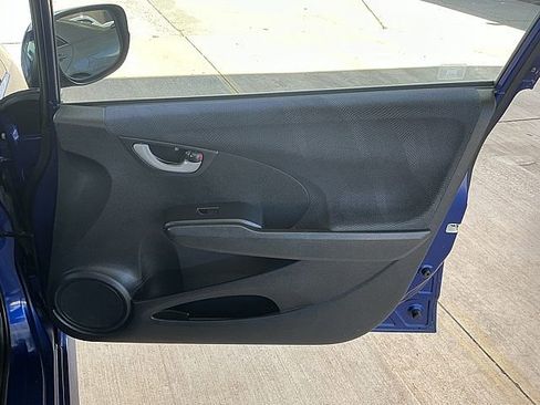 Used 2011 Honda Fit Sport image 10