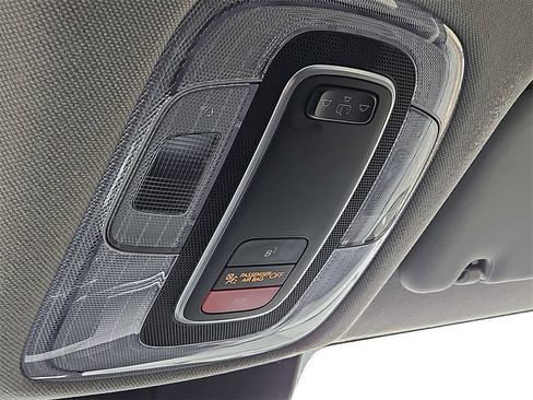 Used 2024 Hyundai Elantra SEL image 26