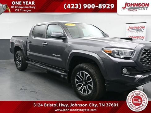 Used 2023 Toyota Tacoma TRD Sport w/ Advanced Technology Package AWD/4WD image 1