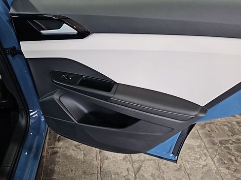 New 2026 Volkswagen Taos S AWD/4WD image 15