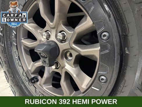 Used 2021 Jeep Wrangler Unlimited Rubicon w/ Dual Top Group AWD/4WD image 18