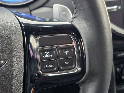 Used 2014 Chrysler 300 S image 13