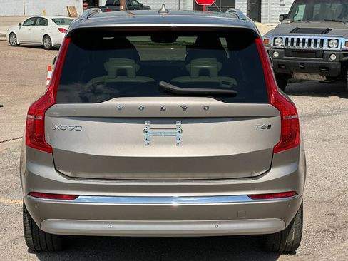 Used 2022 Volvo XC90 T6 Inscription w/ Advanced Package image 5