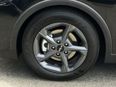 New 2026 Kia K4 FWD image 17