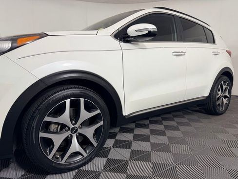 Used 2018 Kia Sportage SX image 10