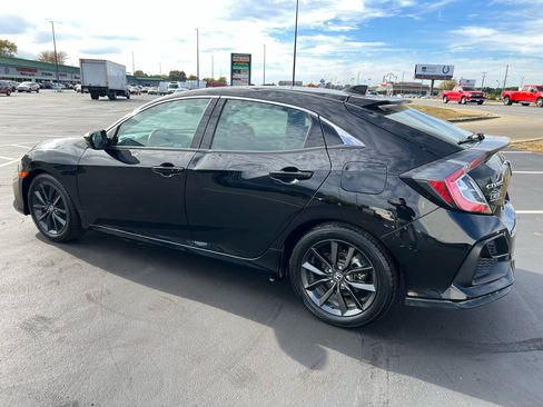 Used 2021 Honda Civic EX image 4