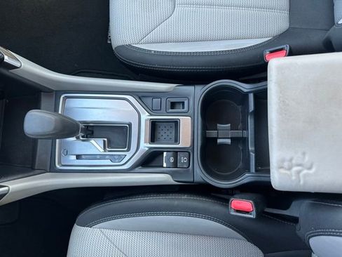 Used 2019 Subaru Forester Base w/ Alloy Wheel Package image 19