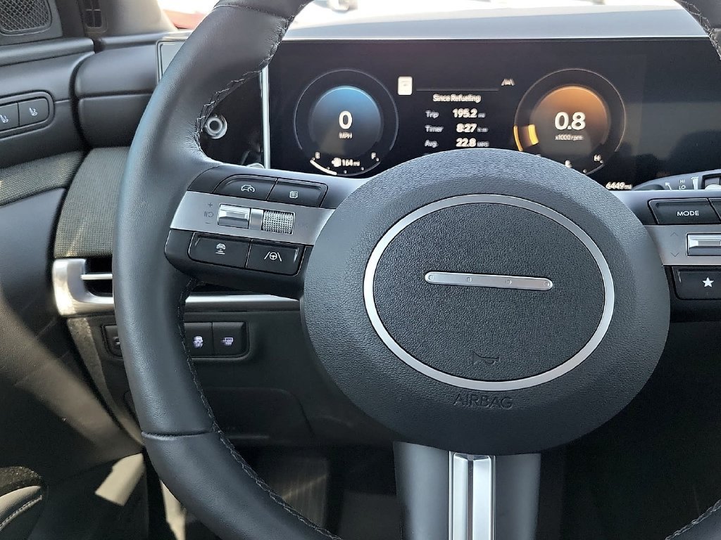 Used 2025 Hyundai Santa Cruz Limited AWD/4WD image 23