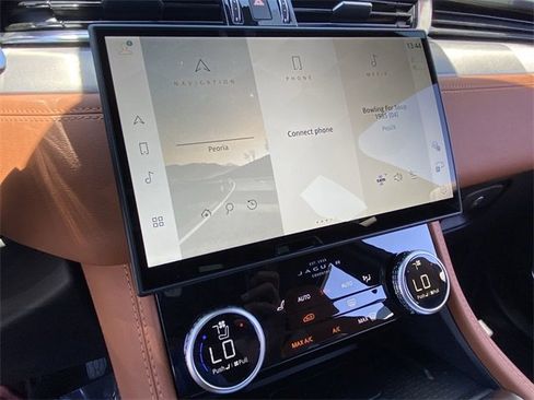 New 2026 Jaguar F-PACE R-Dynamic S image 8