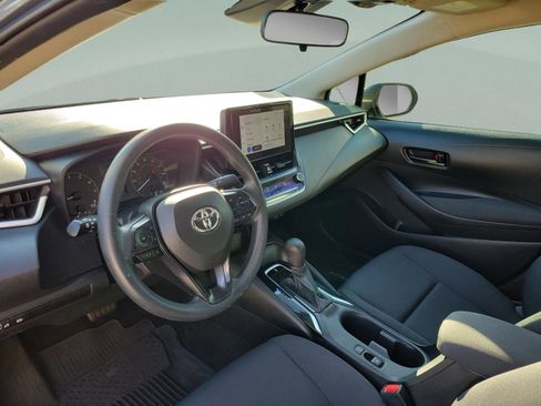 Used 2023 Toyota Corolla LE image 8