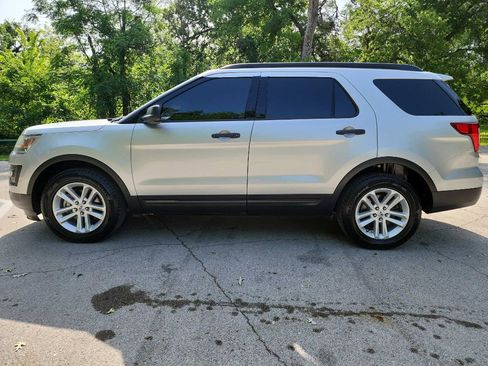 Used 2017 Ford Explorer 4WD image 6