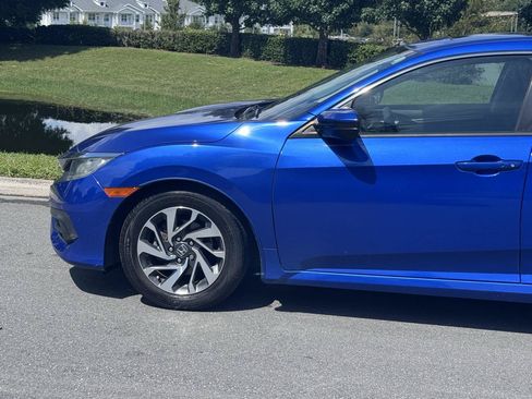Used 2016 Honda Civic EX image 8