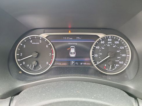 Used 2025 Nissan Sentra SV image 19