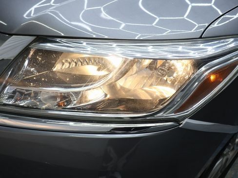 Used 2015 Nissan Pathfinder SV w/ Trailer Tow Package image 26