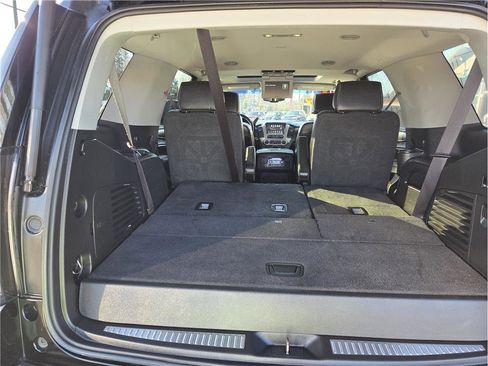 Used 2017 GMC Yukon Denali image 35