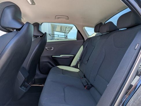 Used 2025 Kia K4 FWD image 34