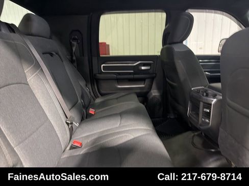 Used 2019 RAM 2500 Big Horn w/ Black Appearance Package image 63