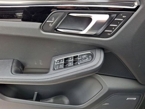 New 2026 Porsche Macan S image 14