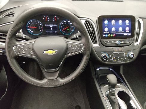 Used 2025 Chevrolet Malibu LT FWD image 22