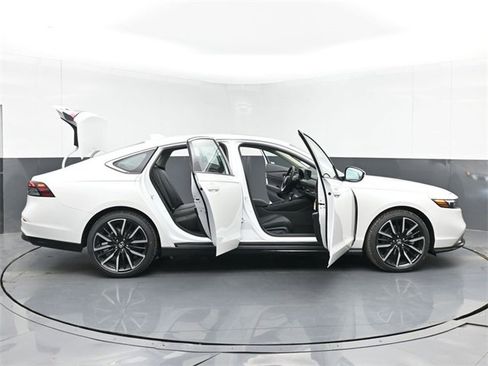New 2025 Honda Accord Touring image 51