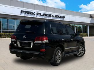 Used 2014 Lexus LX 570 4WD video 2