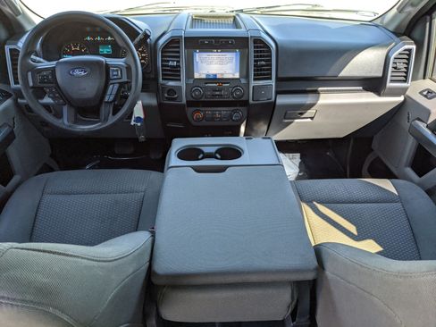 Used 2019 Ford F150 XLT image 14