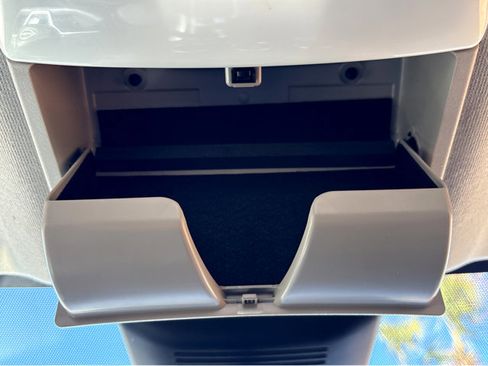 Certified 2024 Nissan Sentra SV image 29