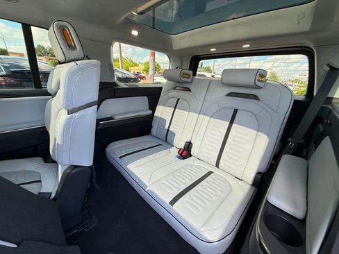 Used 2023 Rivian R1S Adventure AWD/4WD image 26