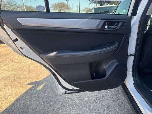 Used 2017 Subaru Outback 2.5i Premium w/ Popular Package #1 image 17