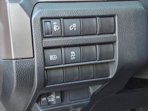 Used 2025 Toyota Tacoma TRD Sport AWD/4WD image 12