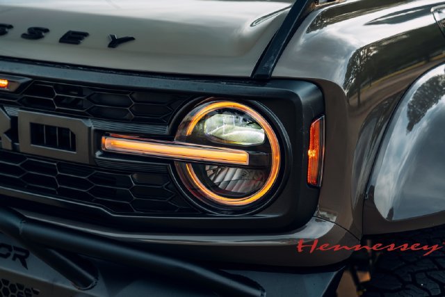 New 2026 Ford Bronco Raptor w/ Interior Carbon Fiber Pack AWD/4WD image 5
