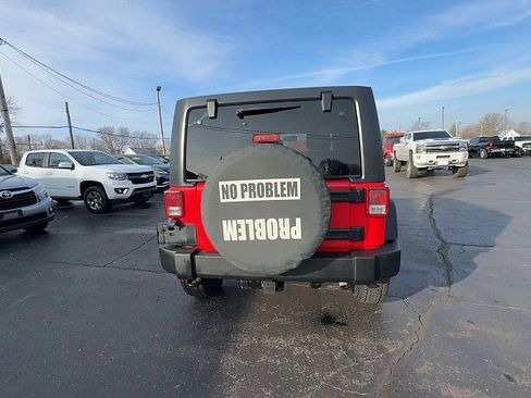 Used 2018 Jeep Wrangler Unlimited Rubicon image 7