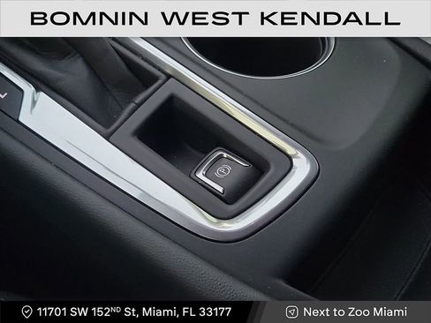 Used 2024 Chevrolet Equinox LS image 23