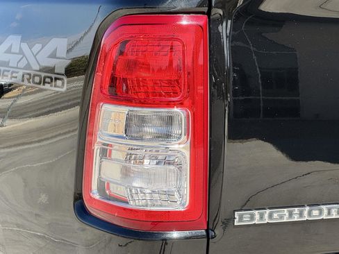 Used 2019 RAM 1500 Big Horn AWD/4WD image 12