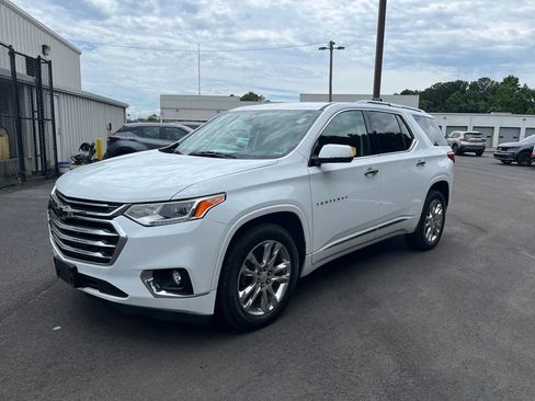 Used 2019 Chevrolet Traverse High Country AWD/4WD image 5
