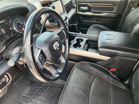Used 2022 RAM 2500 Laramie AWD/4WD image 14