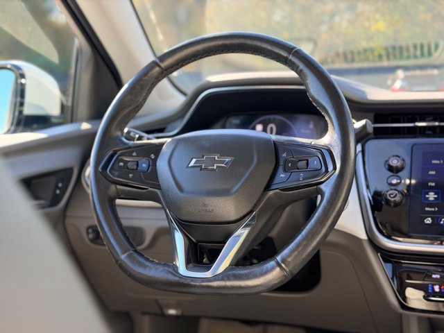Used 2023 Chevrolet Bolt EUV Premier w/ Sun & Sound Package FWD image 24