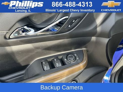 Certified 2023 GMC Acadia SLE w/ Driver Convenience Package image 18