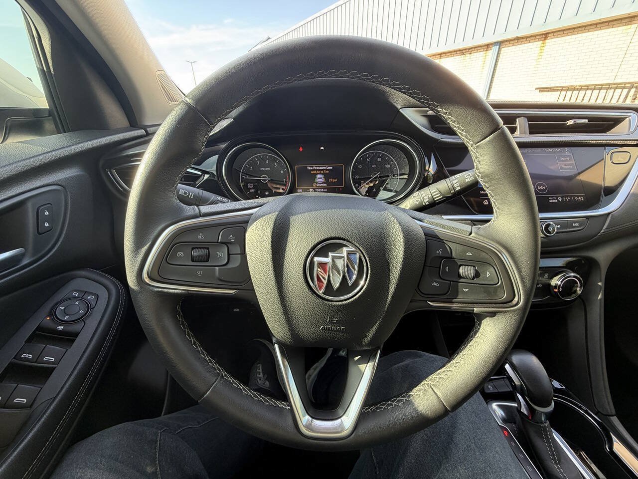 Used 2021 Buick Encore GX Preferred FWD image 10