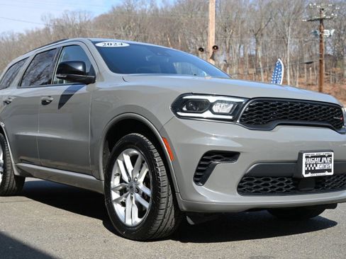 Used 2024 Dodge Durango GT image 10