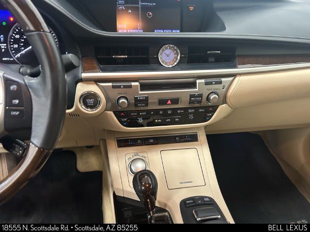 Used 2014 Lexus ES 350 w/ Luxury Package FWD image 21