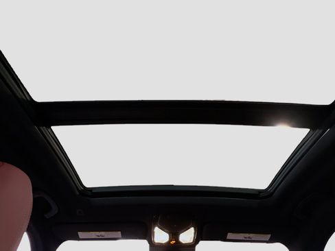 Used 2024 BMW X3 M40i w/ Parking Assistance Package image 17