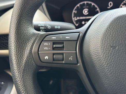 Used 2026 Honda HR-V LX image 22