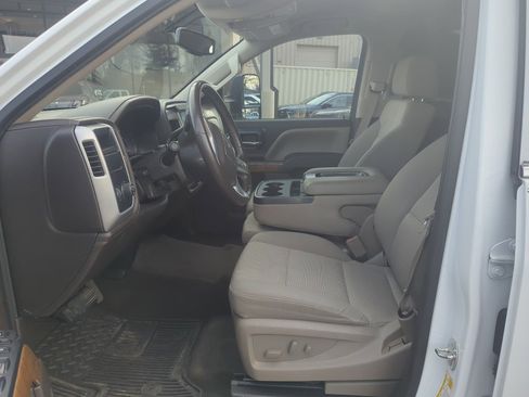 Used 2015 GMC Sierra 1500 SLE w/ SLE Value Package image 10